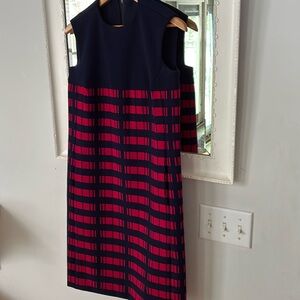 Vintage Bonwit Teller dress (label dates it mid 60’s - mid 70’s). Classic lines